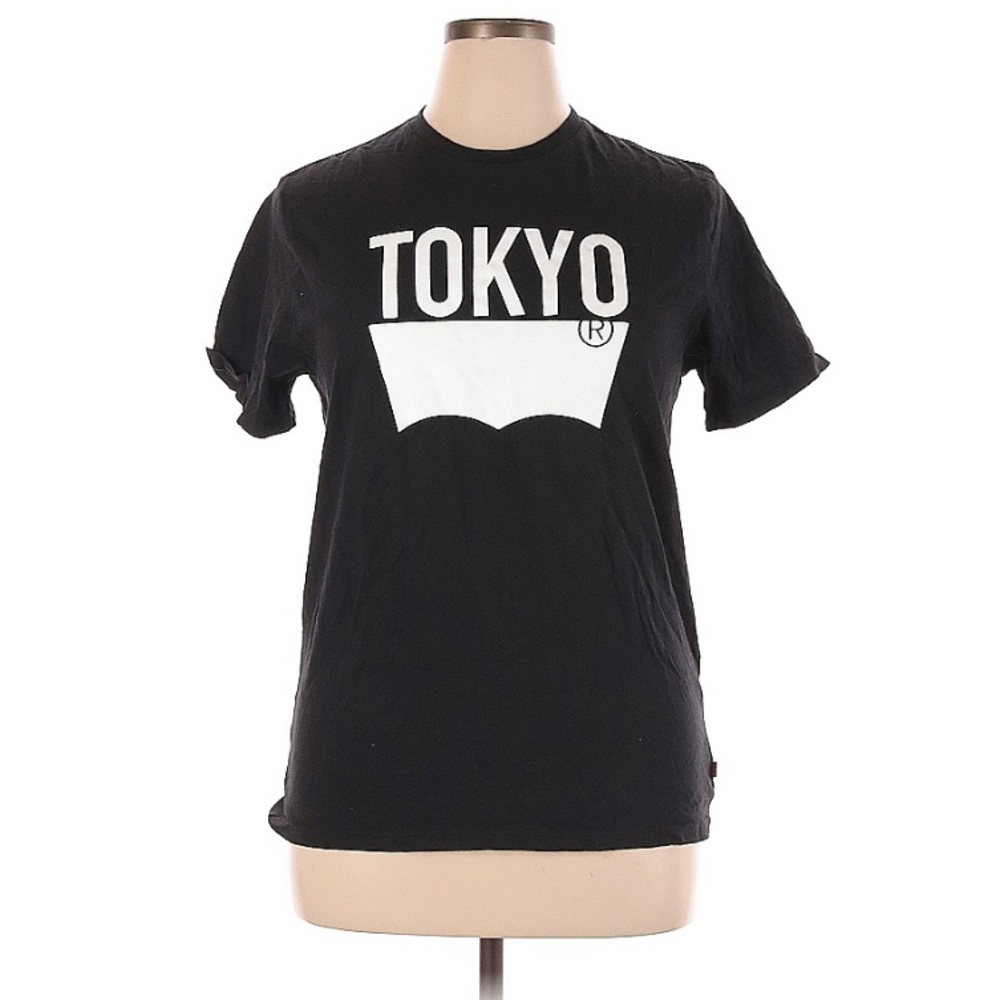 ISO Levi’s Tokyo t-Shirt